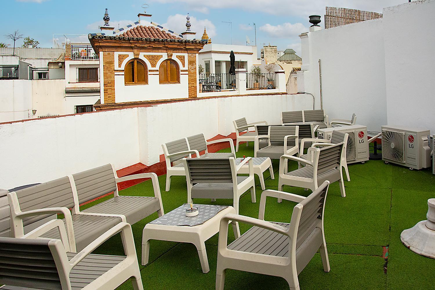 Family Luxury Argote Apartment Seville Exterior photo