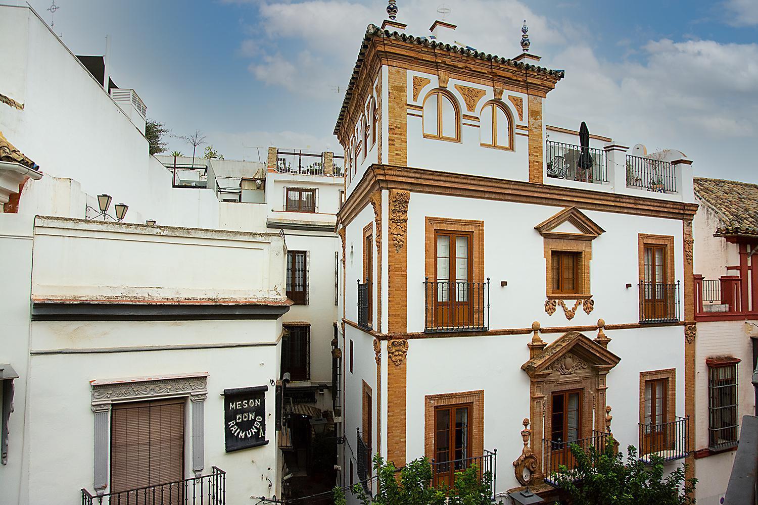 Family Luxury Argote Apartment Seville Exterior photo