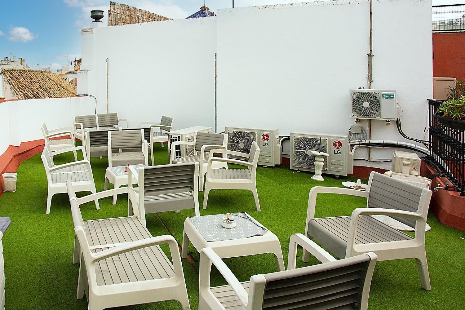 Family Luxury Argote Apartment Seville Exterior photo